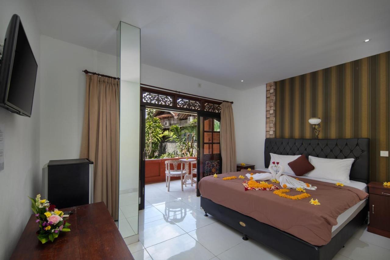 Hotel Lumbung Sari Legian Exterior photo