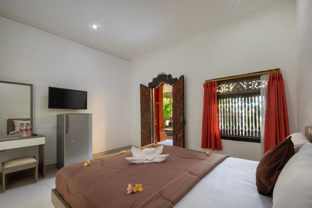 Hotel Lumbung Sari Legian Exterior photo